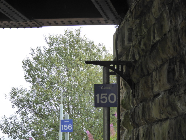 Burnley Barracks lamp
bracket