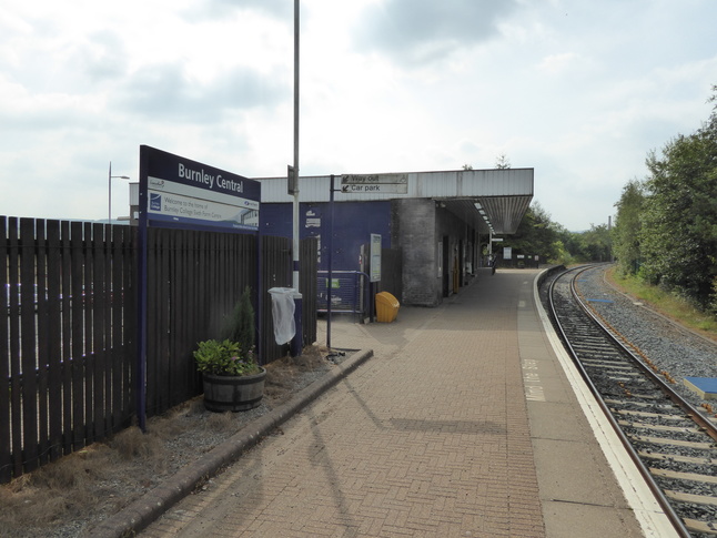 Burnley Central platform
looking south