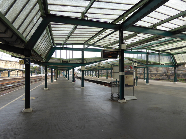 Carlisle platforms 1-3 looking east