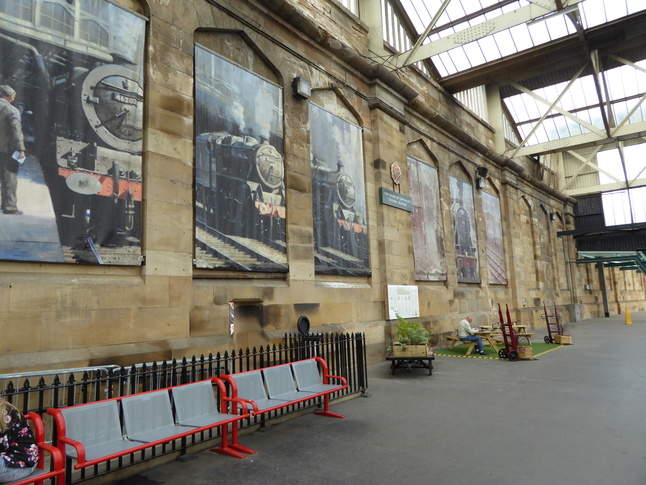 Carlisle platform 6 wall