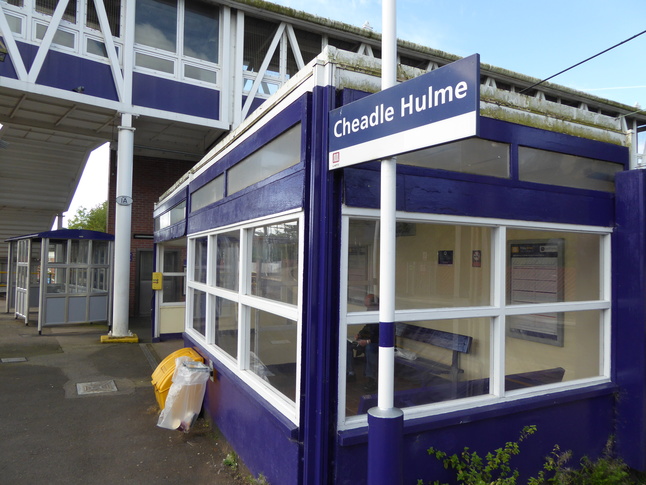 Cheadle Hulme platform 3 shelters