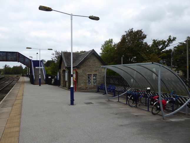 Clapham platform 1 looking west