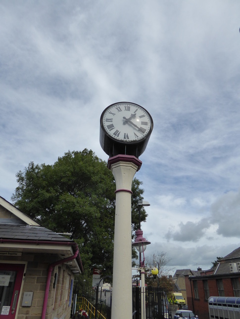 Clitheroe station clock