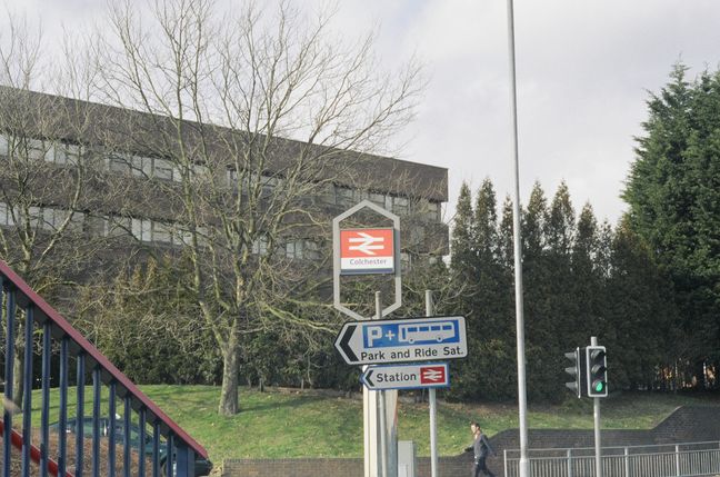 Colchester station sign