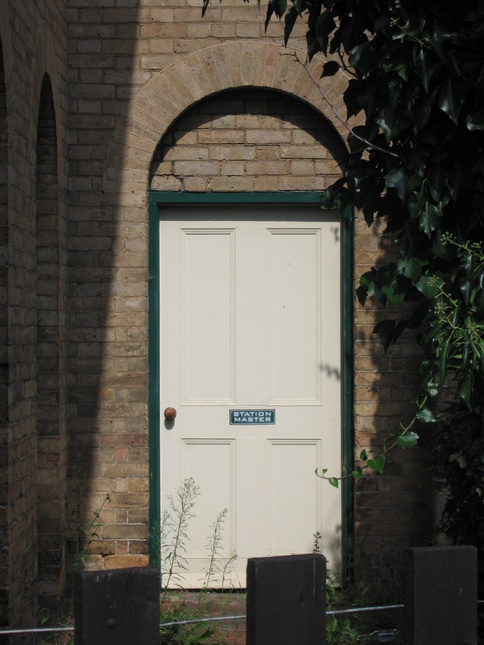 Collingham door