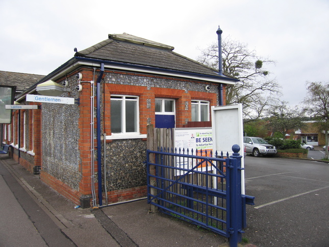 Cookham entryway