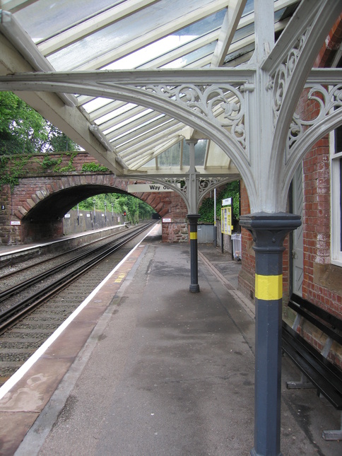 Cressington platform 1
under canopy