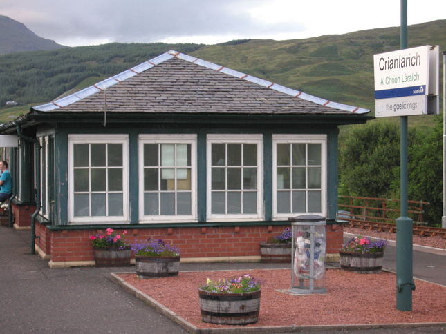 Crianlarich building