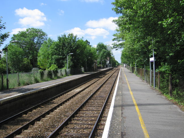 Dean platform 1 looking west