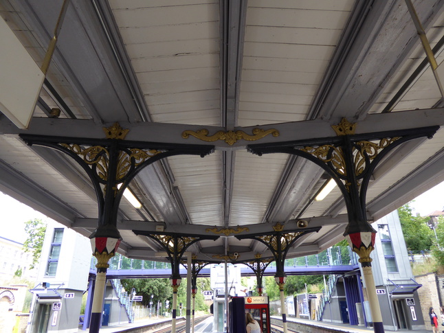 Denmark Hill platforms 2 and 3
canopy