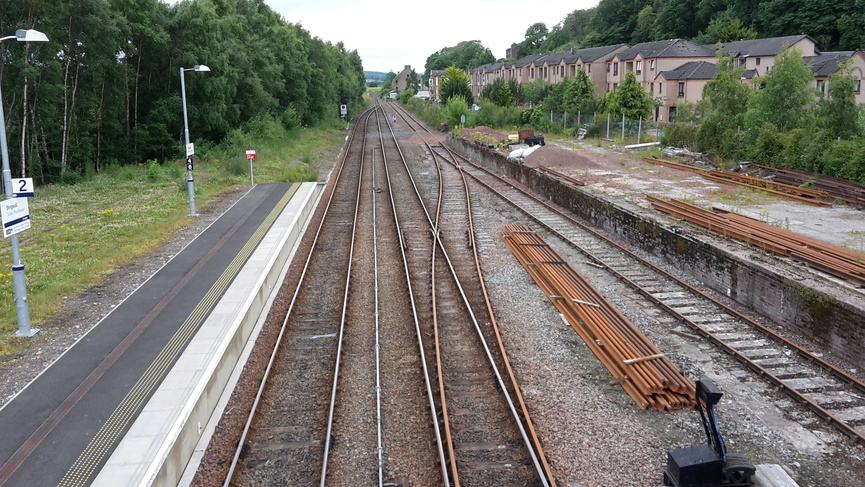 Dingwall looking south from
footbridge