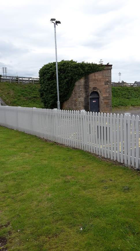 Dingwall square building