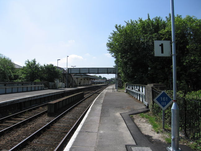 Dorchester West platform 1
looking south