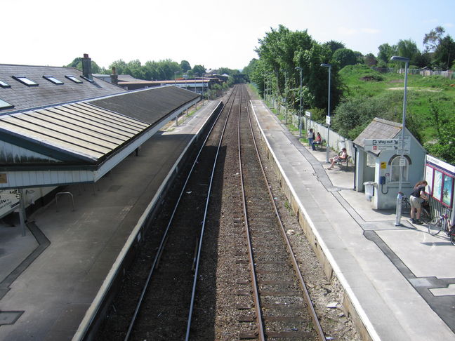 Dorchester West looking
south from footbridge