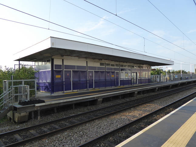 East Didsbury platform 1