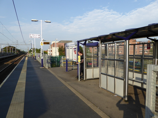 East Didsbury platform 2