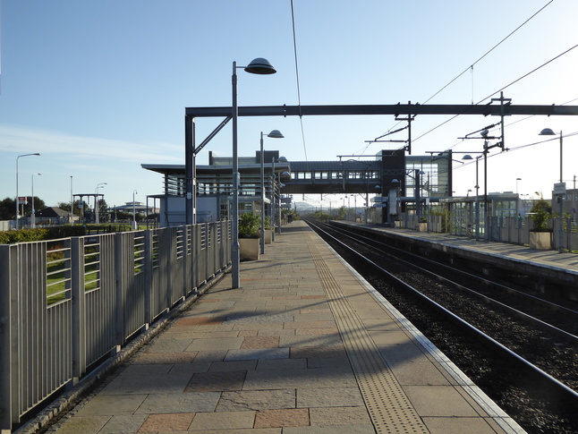 Edinburgh Park platform 1 from west end