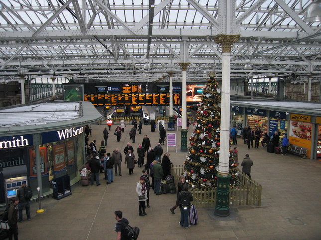 Edinburgh Waverley
concourse area