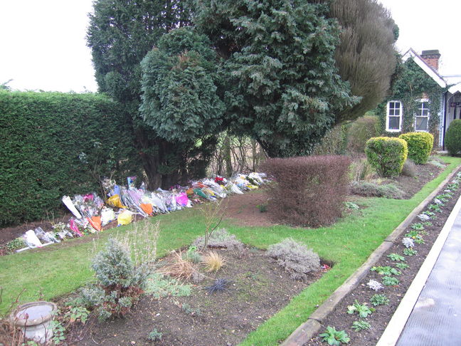 Elsenham station garden