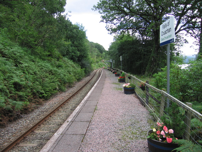 Falls of Cruachan platform
looking east