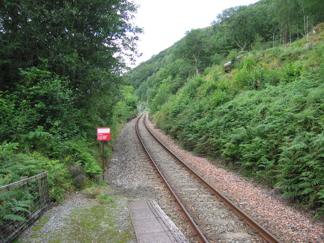 Falls of Cruachan looking west