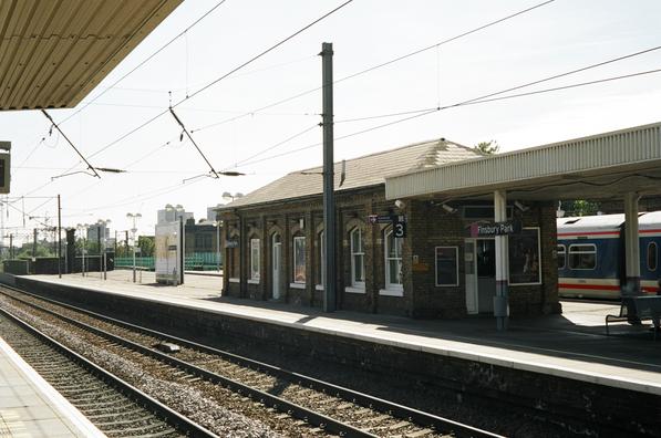 Finsbury Park Platform 3