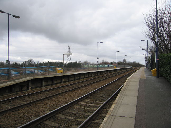 Fiskerton looking east