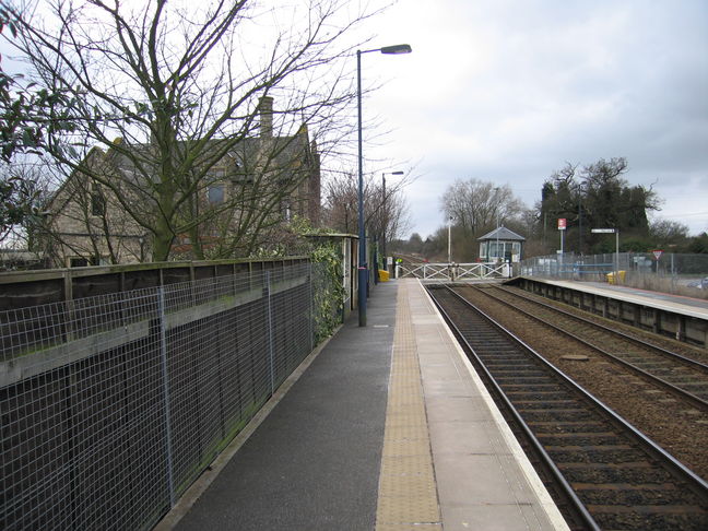 Fiskerton looking west