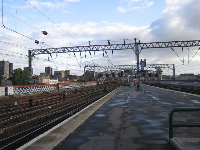 Glasgow Central looking east