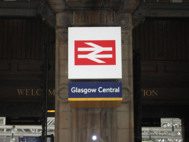 Glasgow Central sign