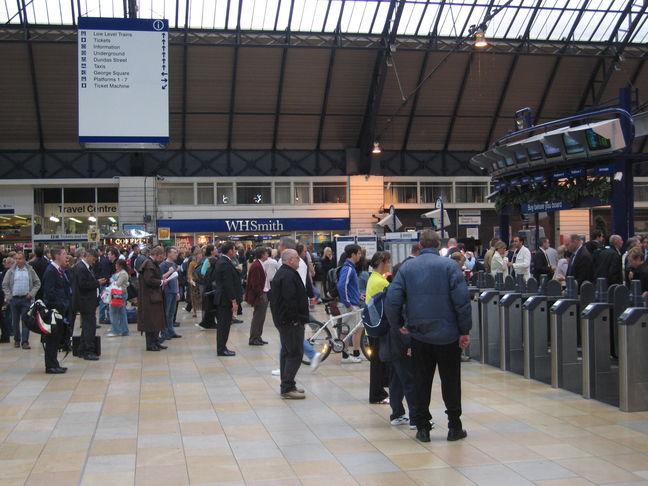 Glasgow Queen Street
concourse