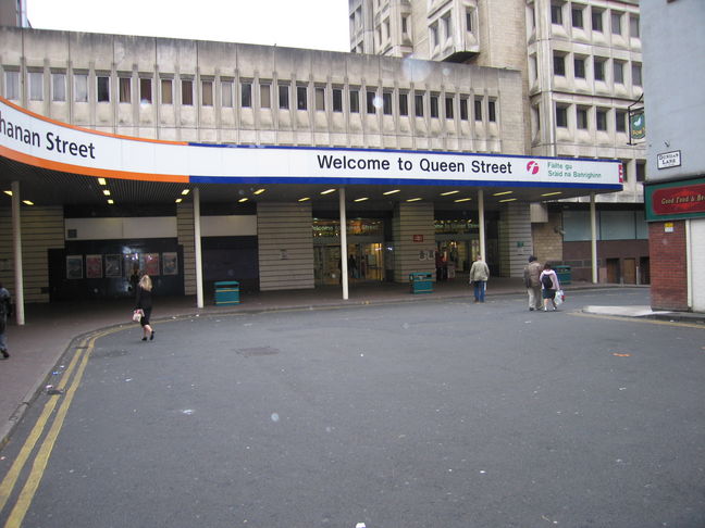 Glasgow Queen Street
entrance