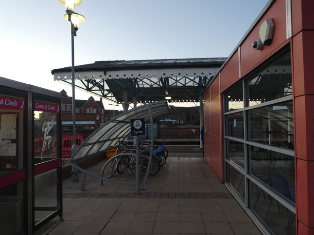 Goole platform 2 entrance