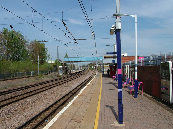 Hatfield platform 1