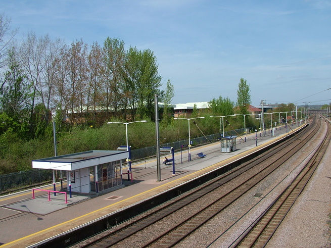 Hatfield platforms 2 and 3