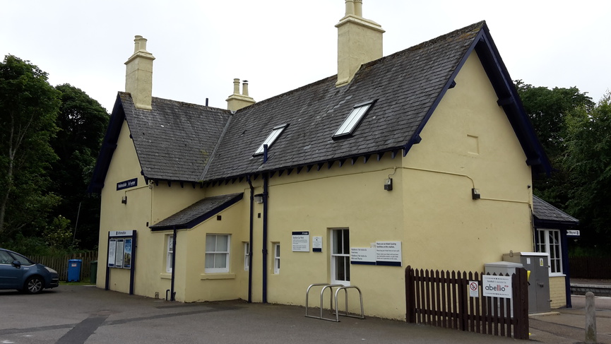 Helmsdale entrance