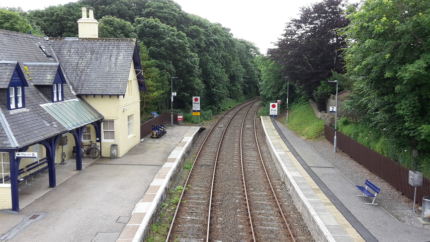 Helmsdale looking south from
footbridge