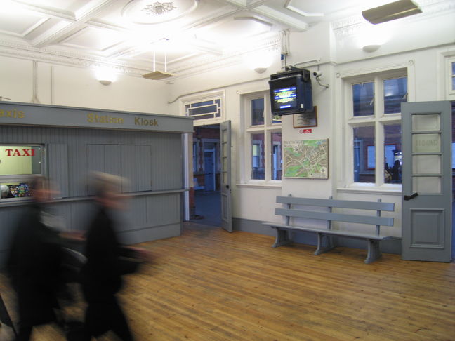 Hertford East booking
office