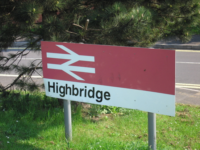 Highbridge and Burnham
sign