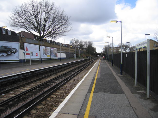Highbury and Islington
eastbound platform