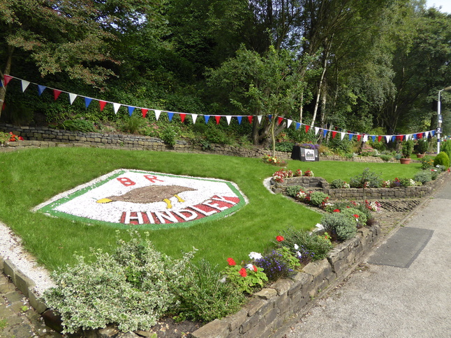 Hindley platform 1 garden