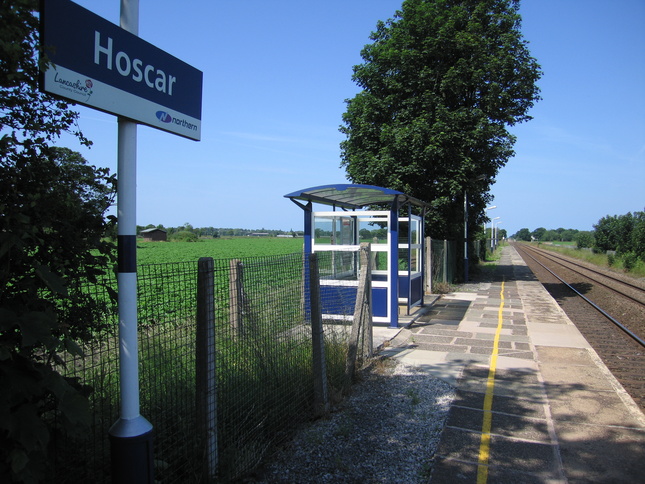 Hoscar platform 2 shelter