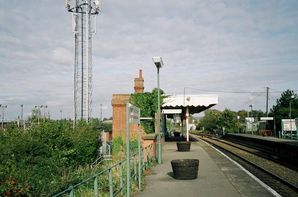 Hoveton and Wroxham platform
2, looking north