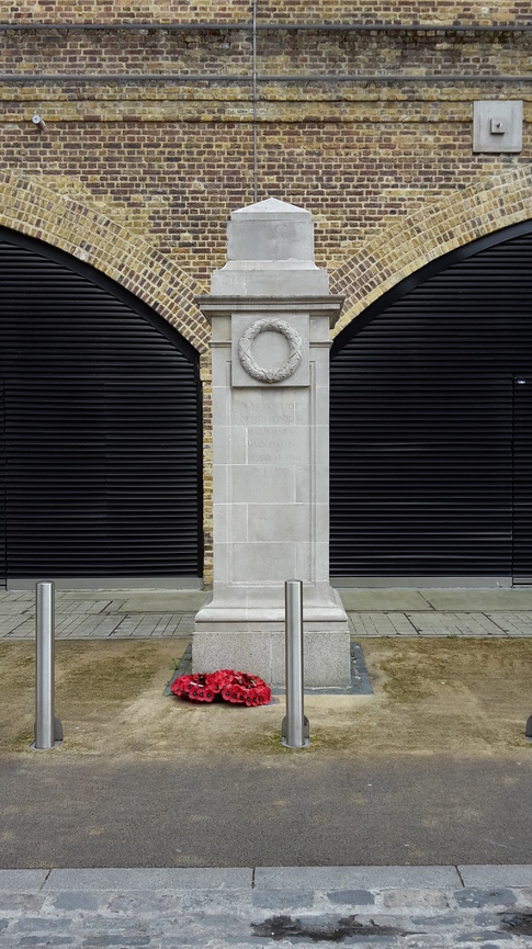 Hoxton war memorial