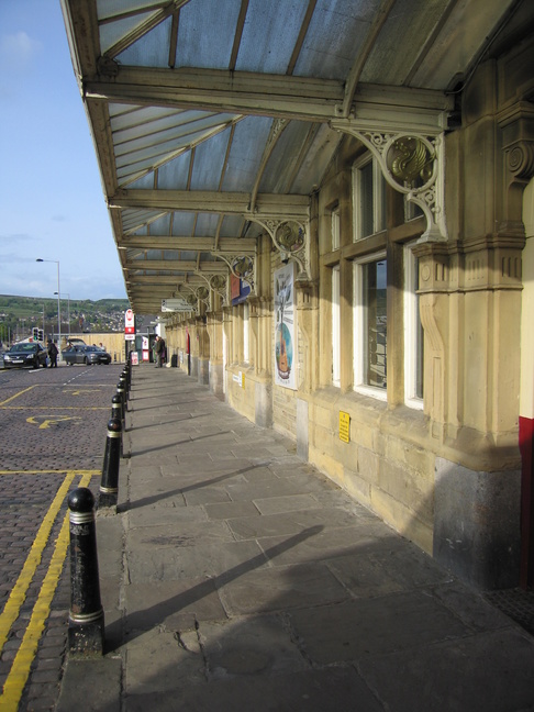 Keighley front canopy