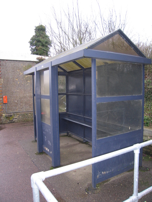 Kennett platform 2 shelter