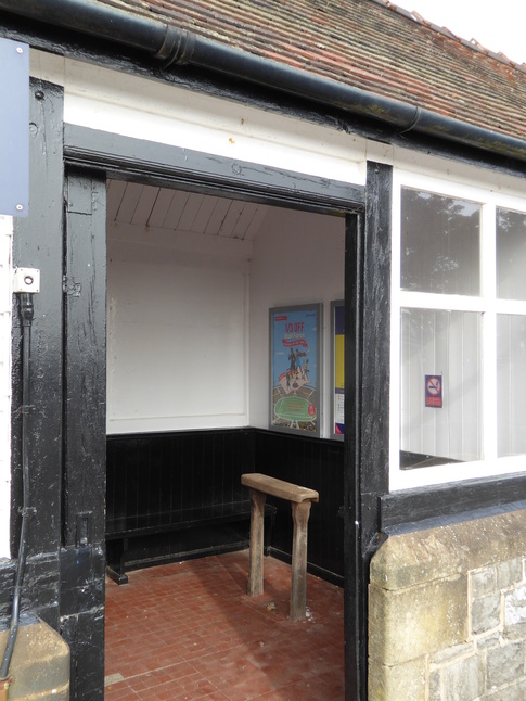 Kents Bank platform 1 waiting
area