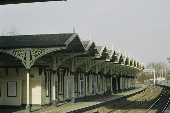 Kettering platform 2 canopy