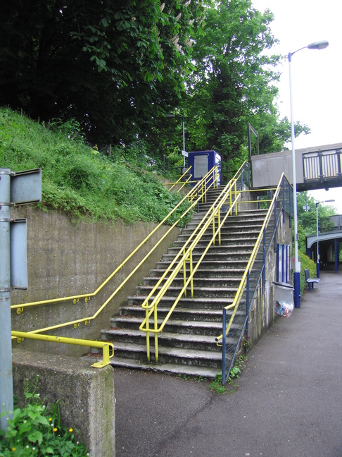 Keynsham platform 1 steps