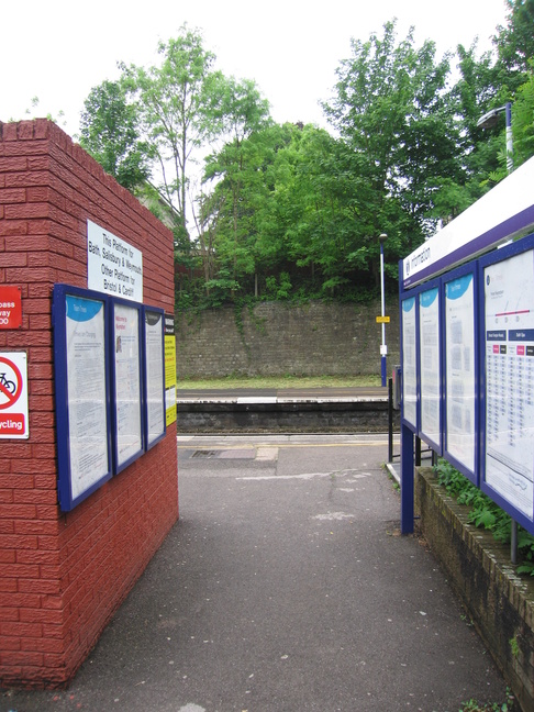 Keynsham platform 2 entrance